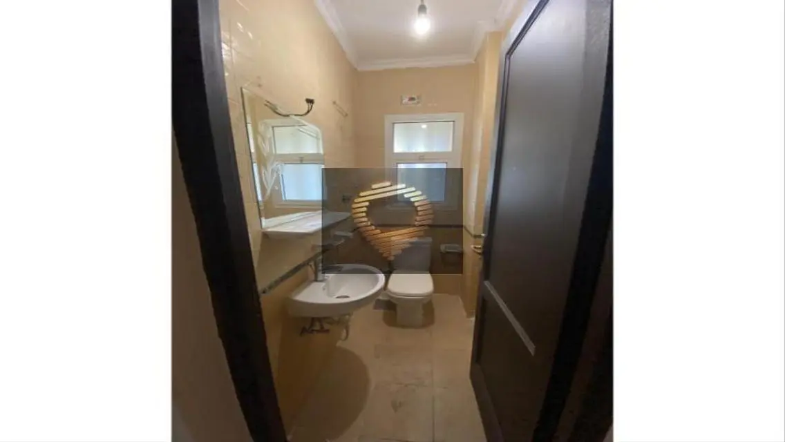 Luxury Apartment with Premium Features in a Vibrant Location