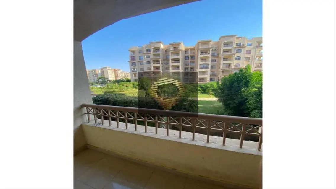 Luxury Apartment with Premium Features in a Vibrant Location