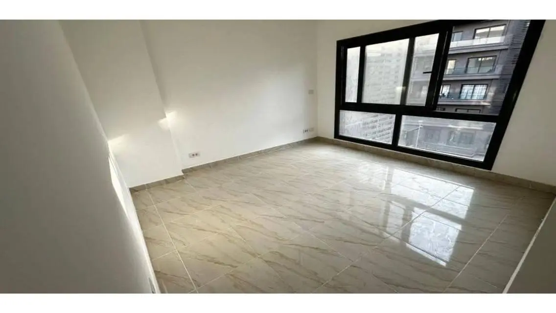 Luxury Apartment in Prime Location