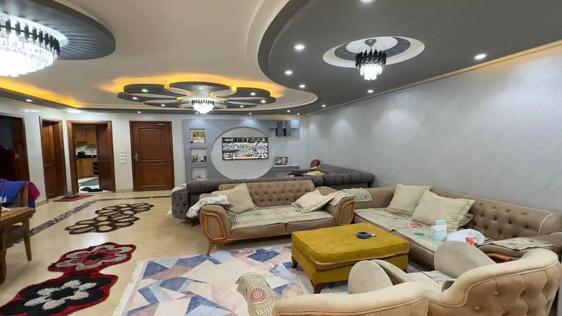 Luxury House for Sale in -1-205