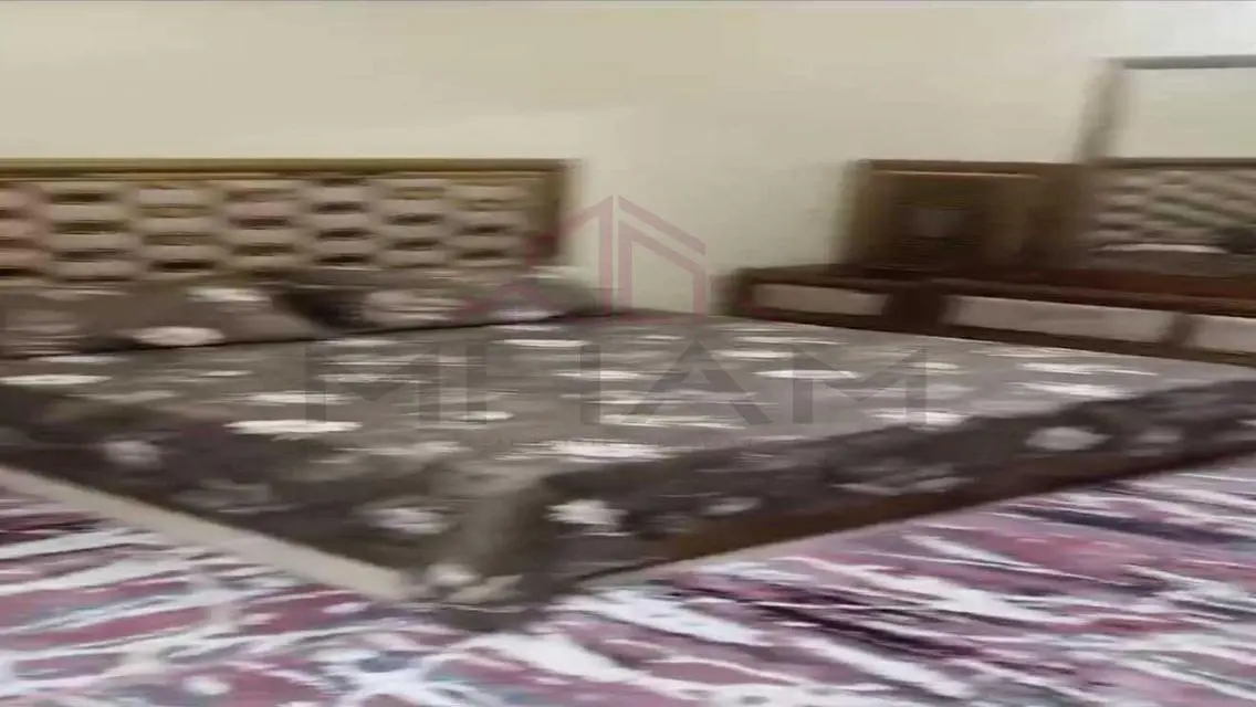 شقة رائعة للبيع مع شرفة في منطقة مميزة