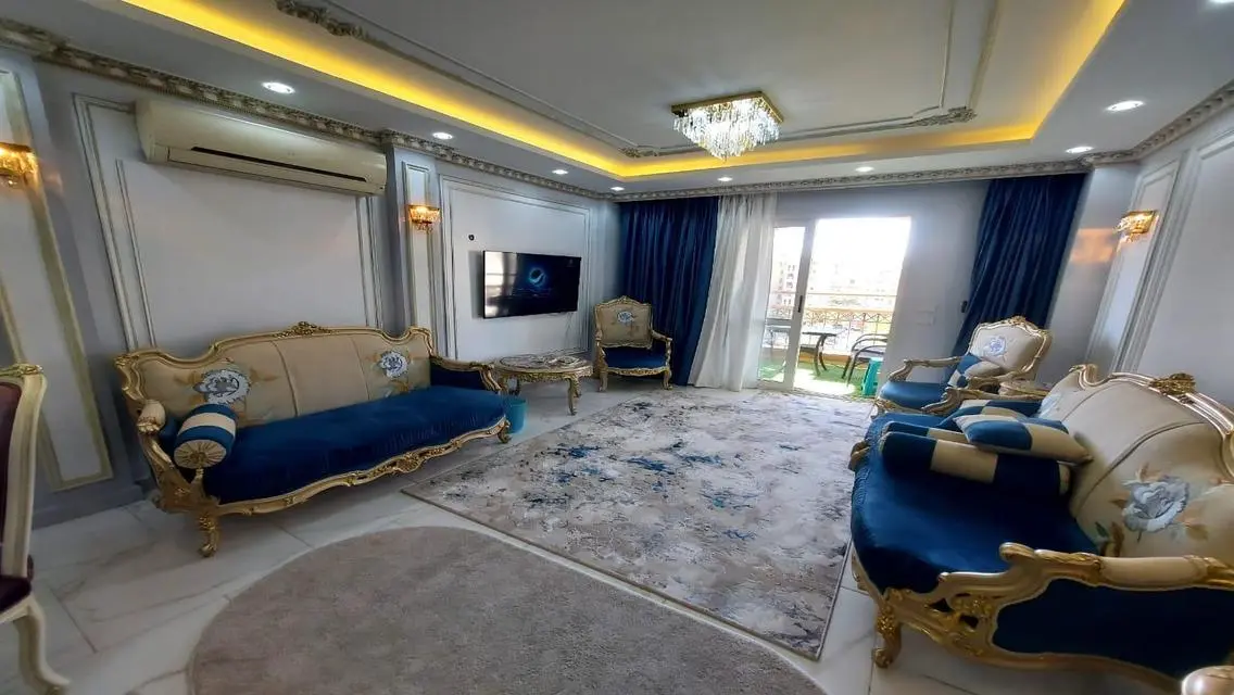 Luxury Apartment in B3 with All Amenities