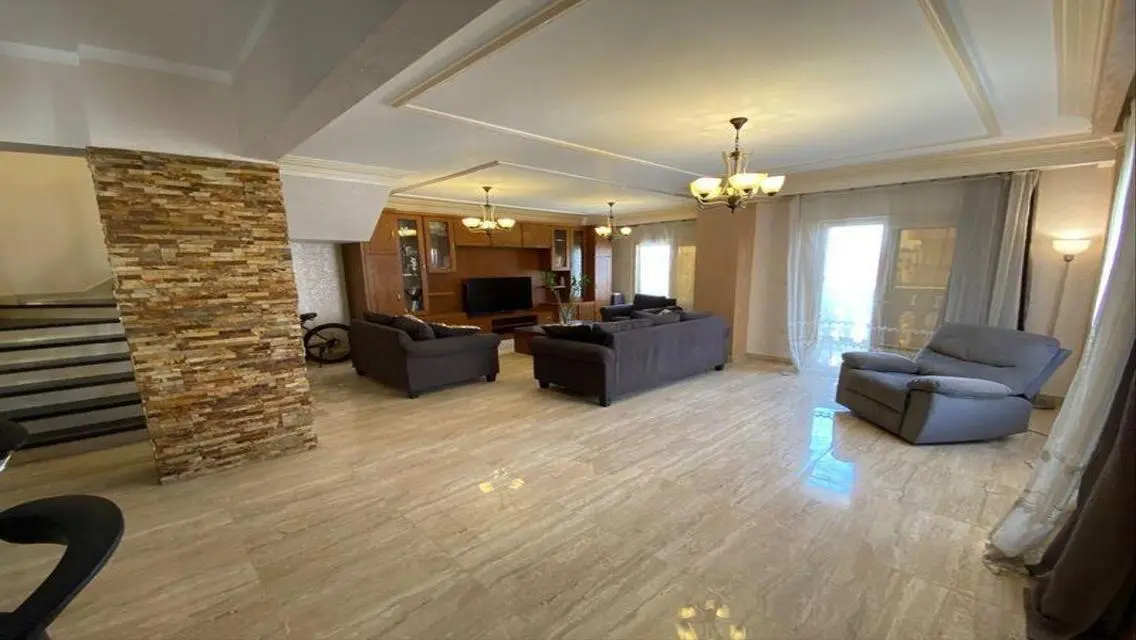 Luxury Apartment with Spacious Design in a Prime Location
