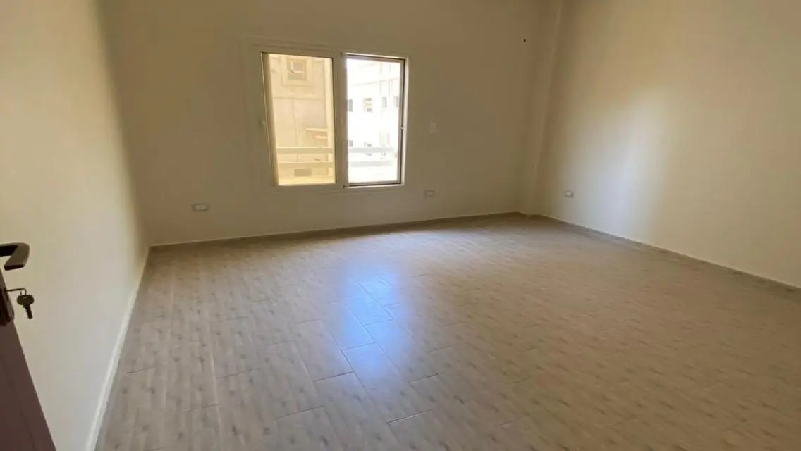 شقة فاخرة للإيجار بسعر 25000