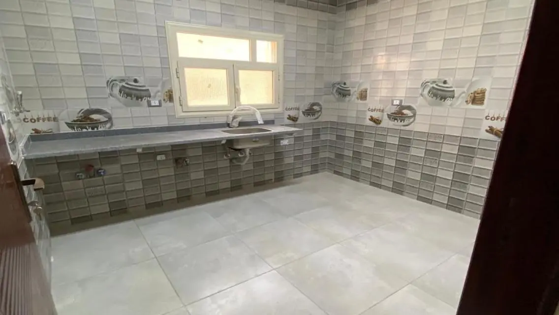 شقة فاخرة للإيجار بسعر 25000