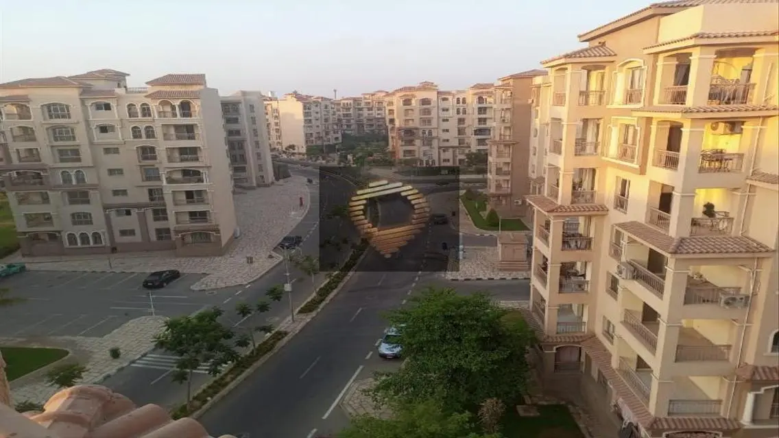 Luxury Apartment in B2 Open-Air Mall