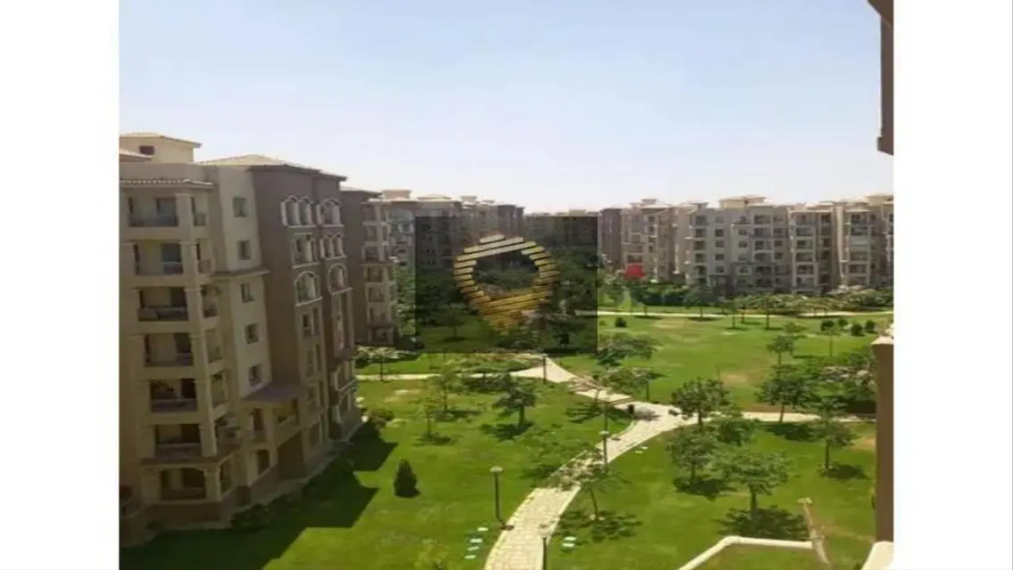 Luxury Apartment in B2 Open-Air Mall