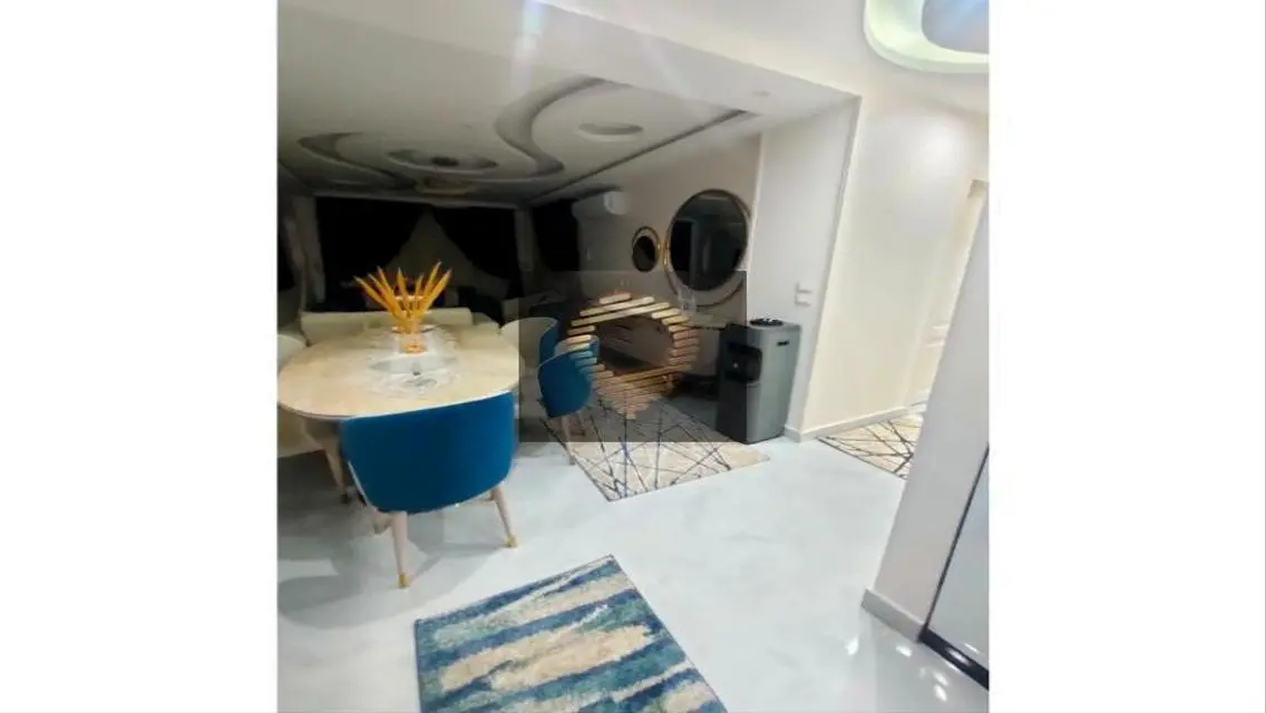 Luxury Apartment in B2 Open-Air Mall
