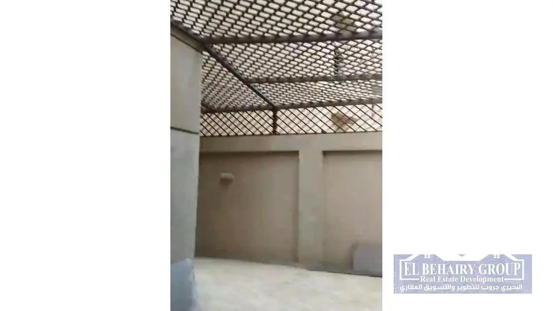 شقة فاخرة بمساحة 180 متر في قلب المدينة