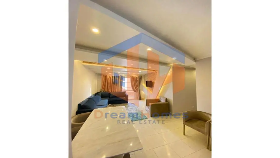 Stunning Apartment in B6 at an Attractive Price