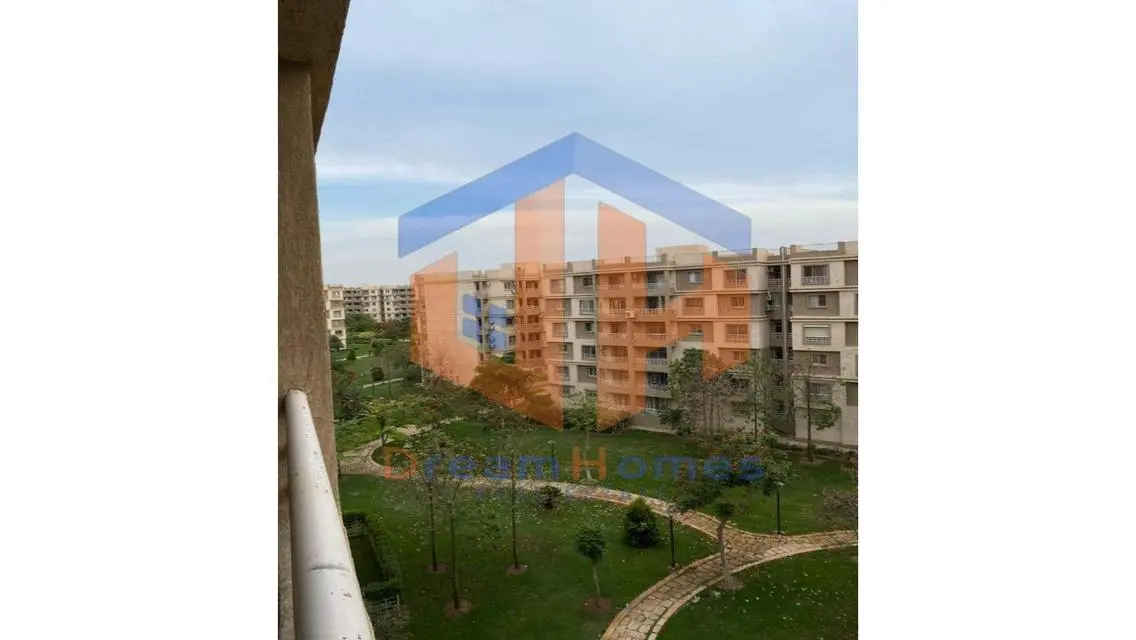 Stunning Apartment in B6 at an Attractive Price