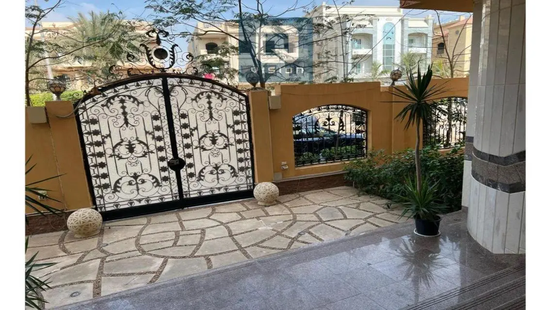 Apartment for Sale at 2203-3-Q-vision