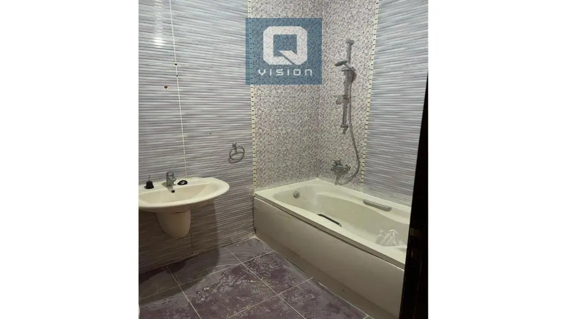 Apartment for Sale at 2203-3-Q-vision