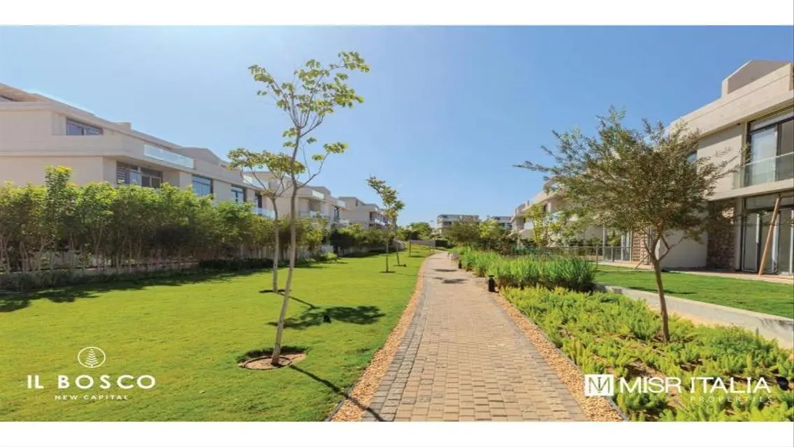 Luxury Apartment with Lake View in Il Bosco City