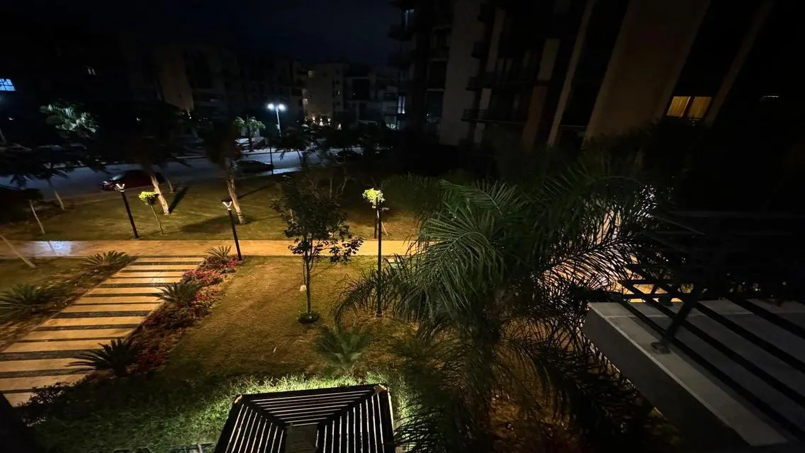 Luxury Apartment in B8 with Stunning View
