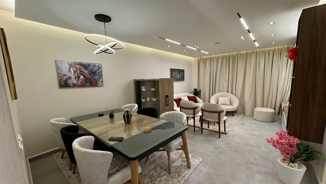 Luxury Apartment in B8 with Stunning View