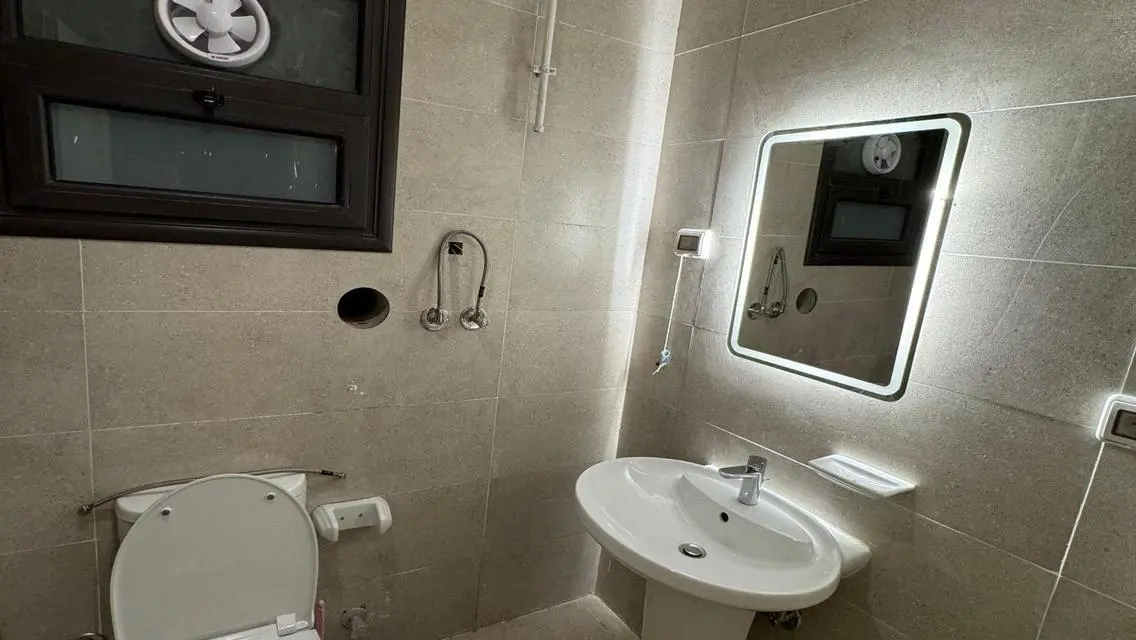 Luxury Apartment in B8 with Stunning View