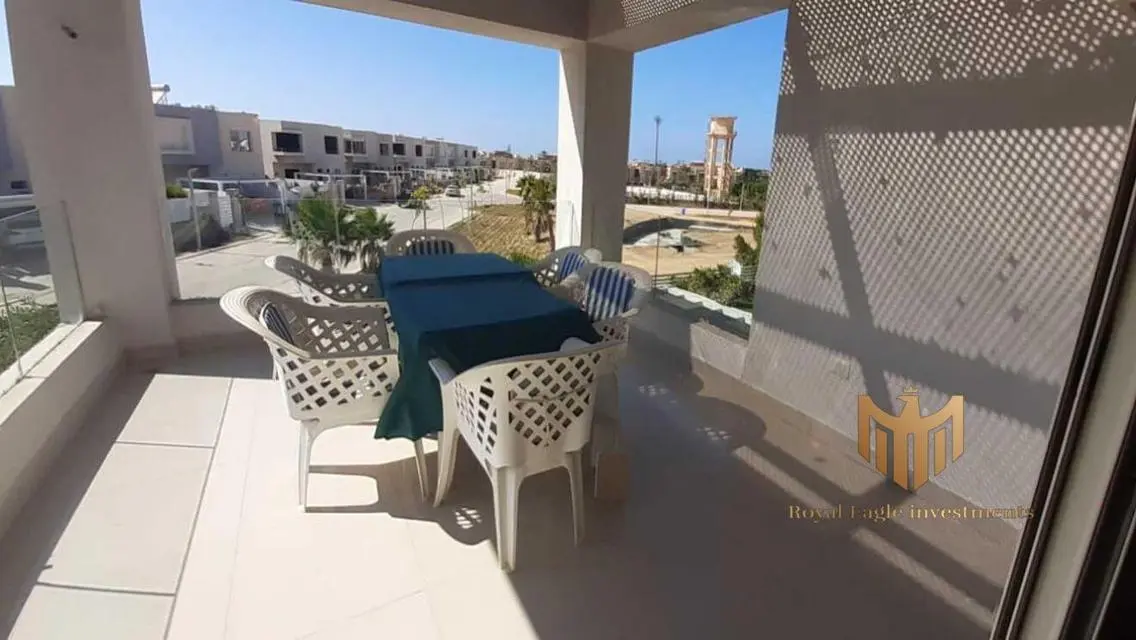 شقة فاخرة للبيع بمساحة 3173 متر