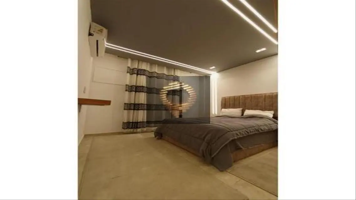 Luxurious Spacious Apartment for Sale in Prime Location