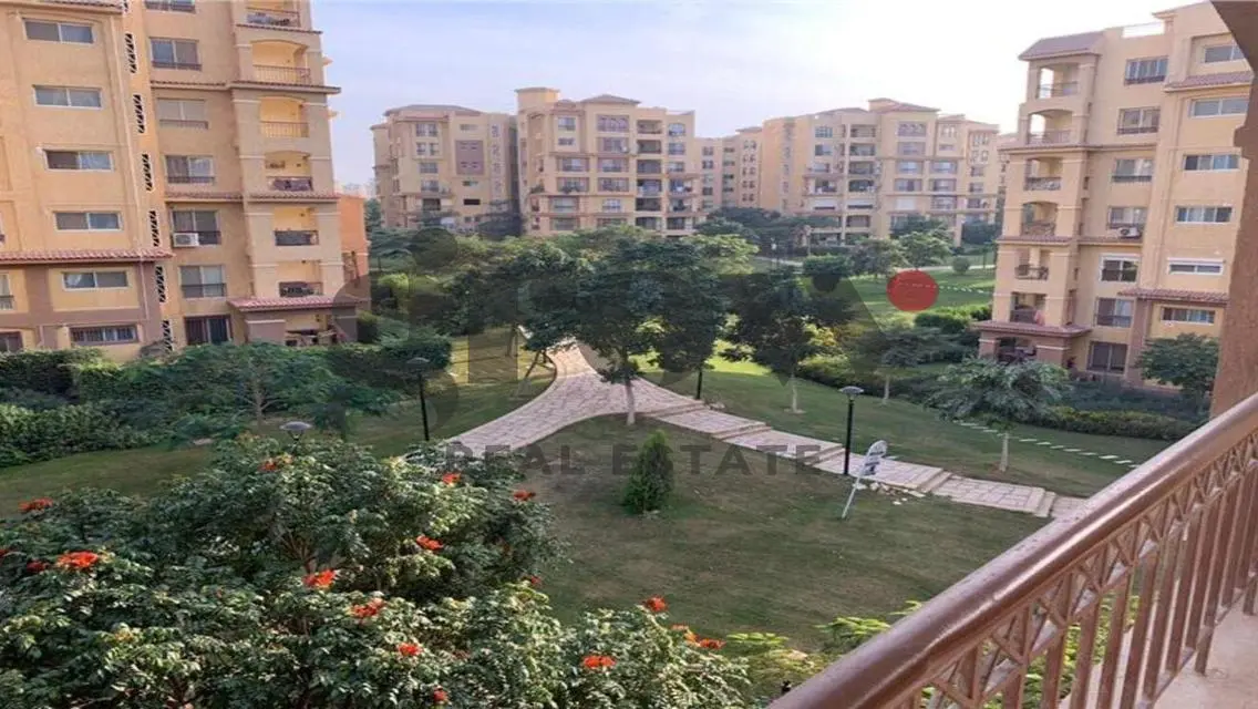 Luxury Apartment for Sale with Stunning Lake View