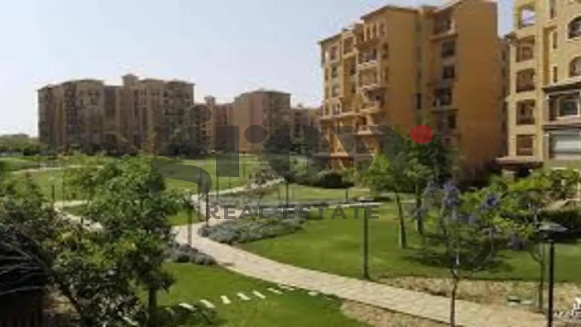 Luxury Apartment for Sale with Stunning Lake View