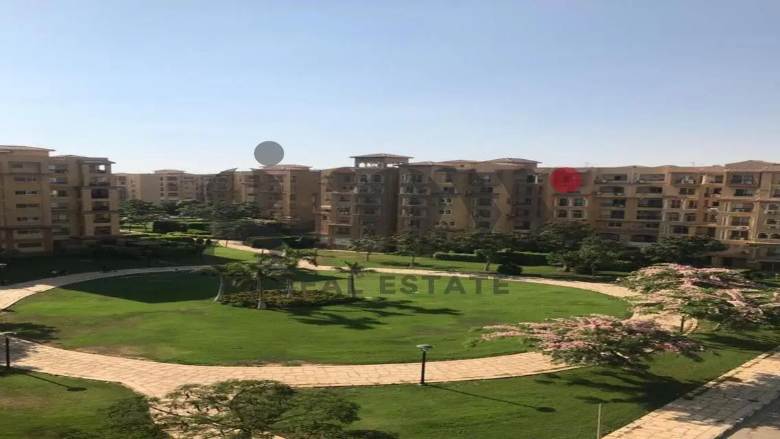Luxury Apartment for Sale with Stunning Lake View