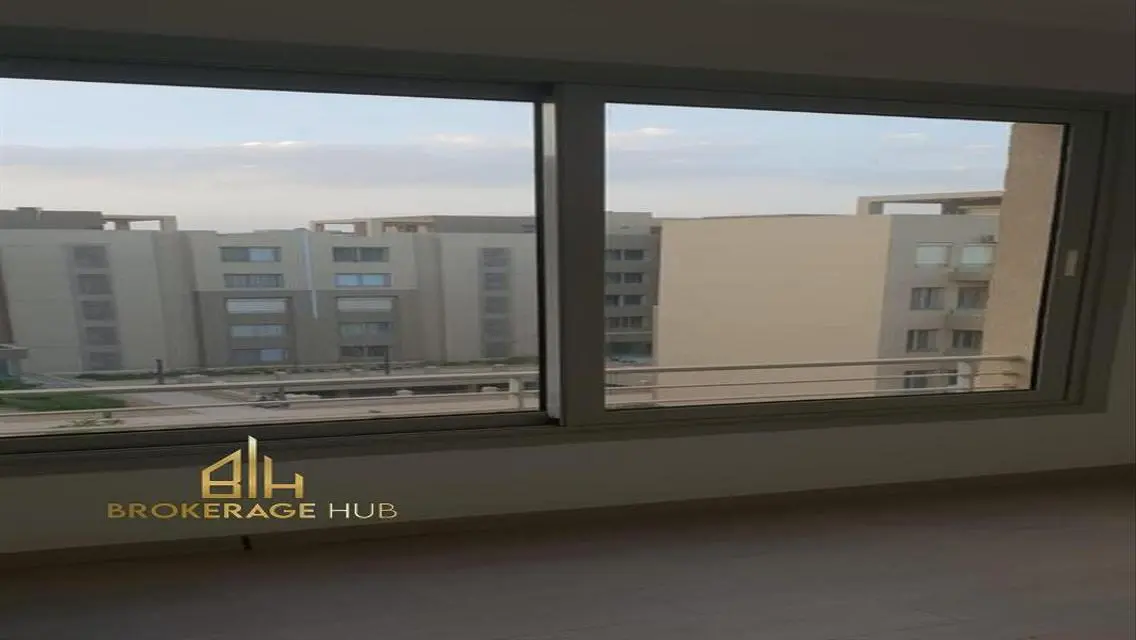 Luxury Apartment for Sale in VG16-210