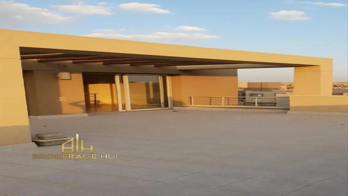 Luxury Apartment for Sale in VG16-210
