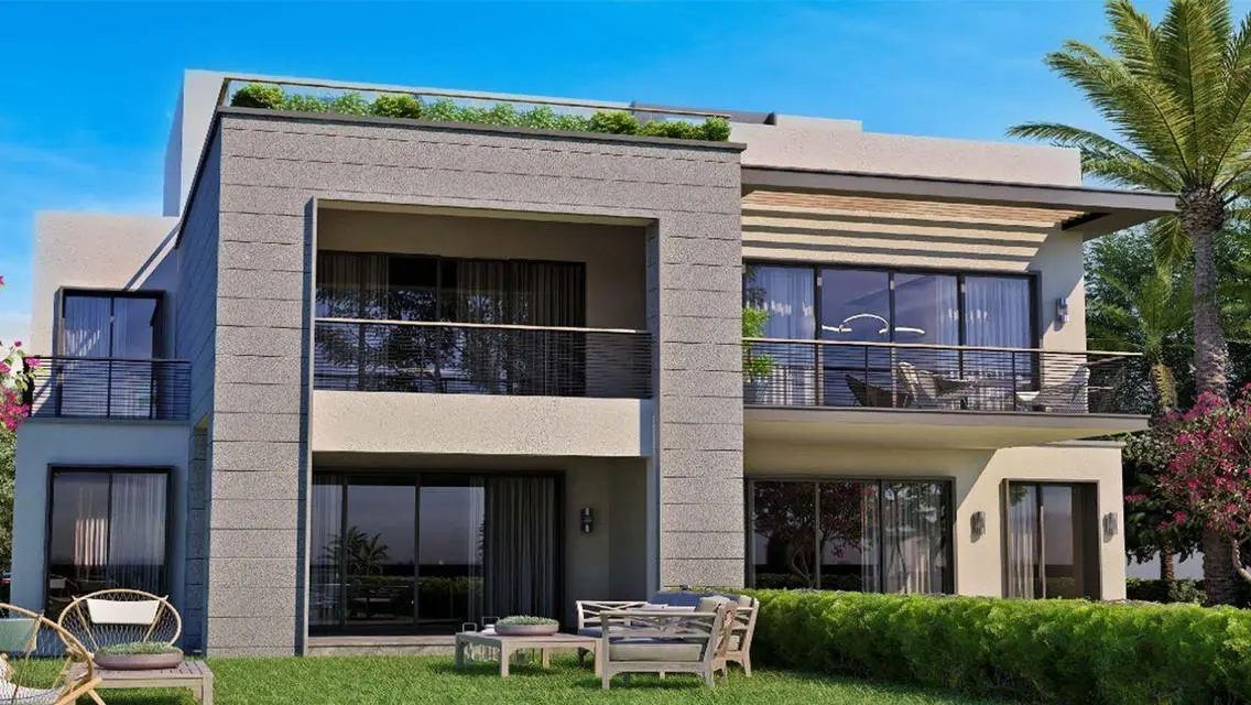 Luxury Apartment in the Heart of the City with Private Garden