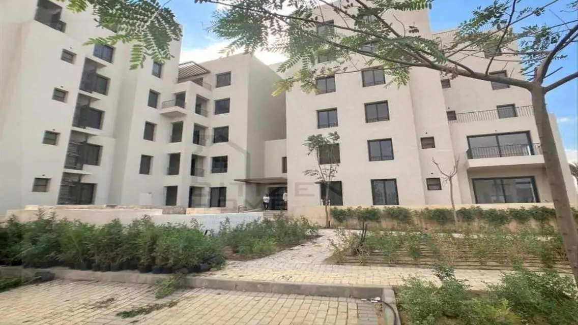 Luxury Apartment in O West with Lakeside View