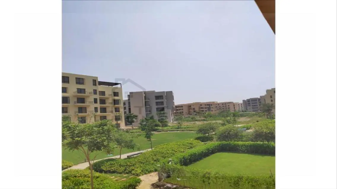 Luxury Apartment in O West with Lakeside View