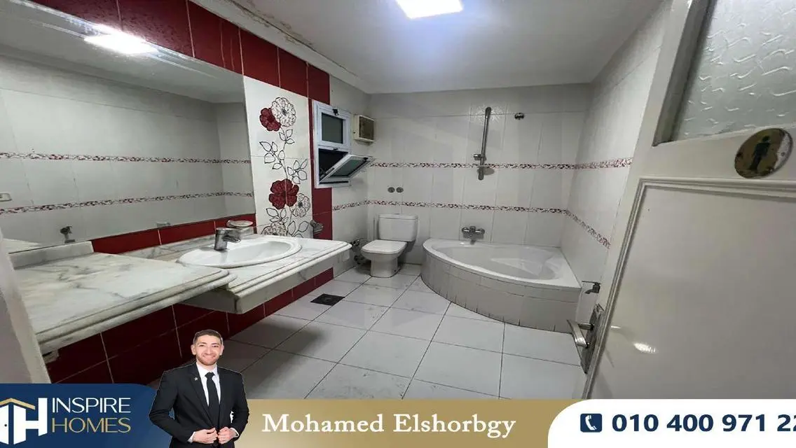 عقار مميز بسعر مناسب في قلب المدينة