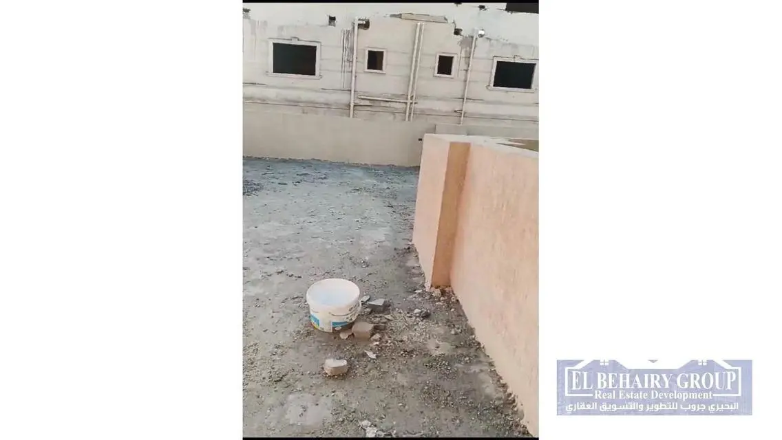 شقة للبيع في منطقة مميزة بسعر مغري