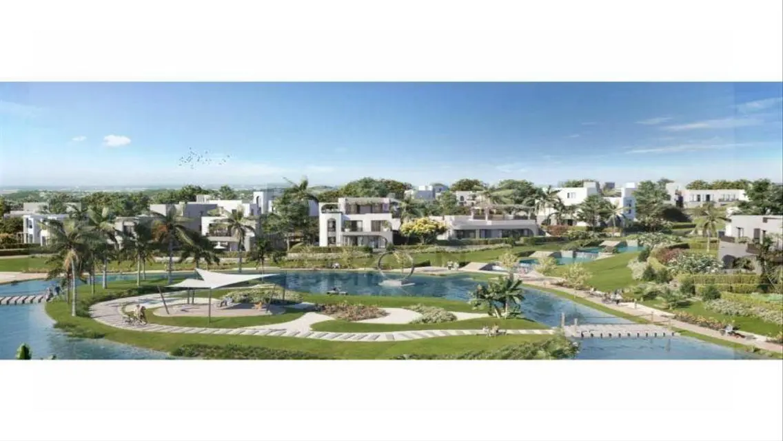 Luxury Villa with Spacious Garden and Shared Pool in Owest