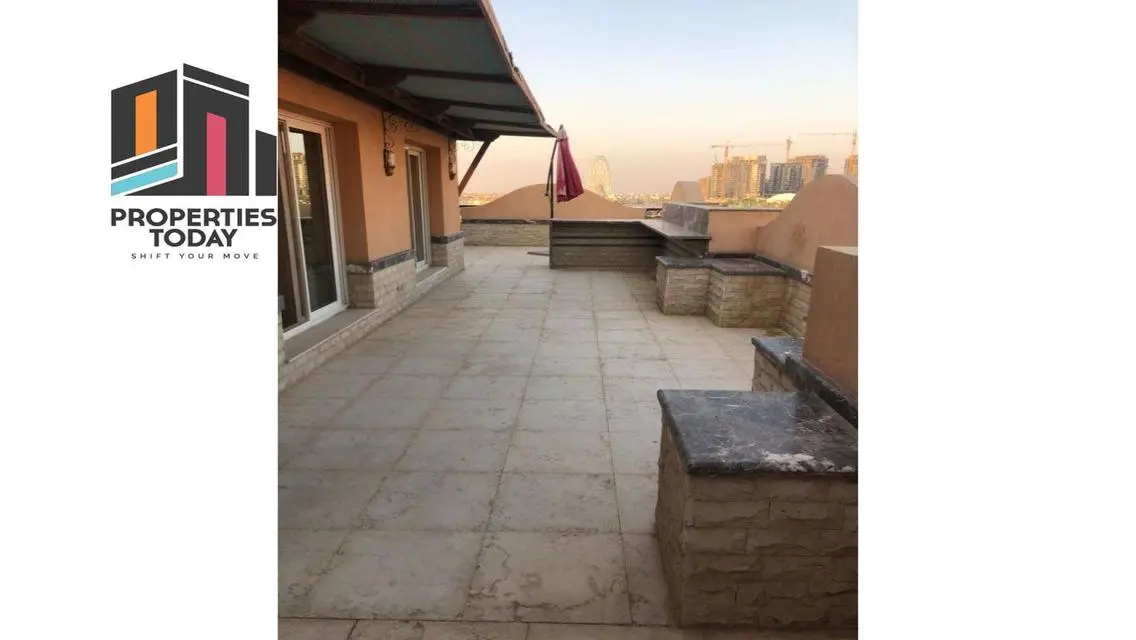 شقة فاخرة للإيجار بمساحة كبيرة