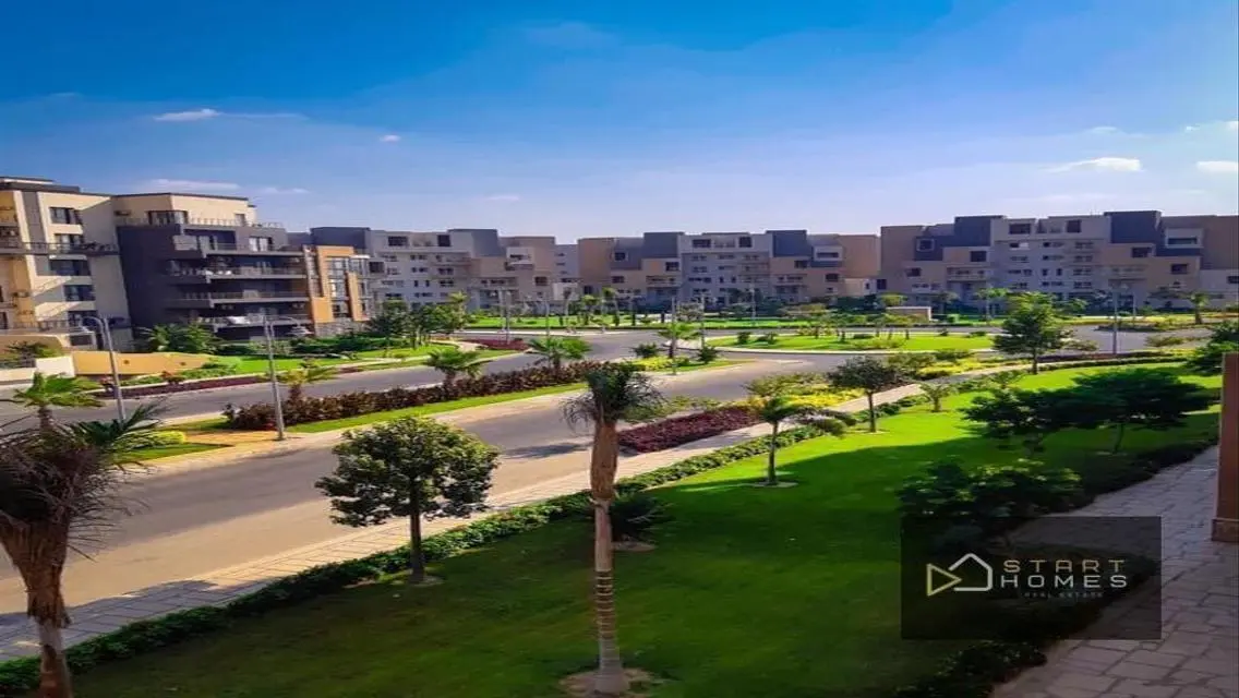 Luxury Apartment with Balcony and Security Guard in Prime Location