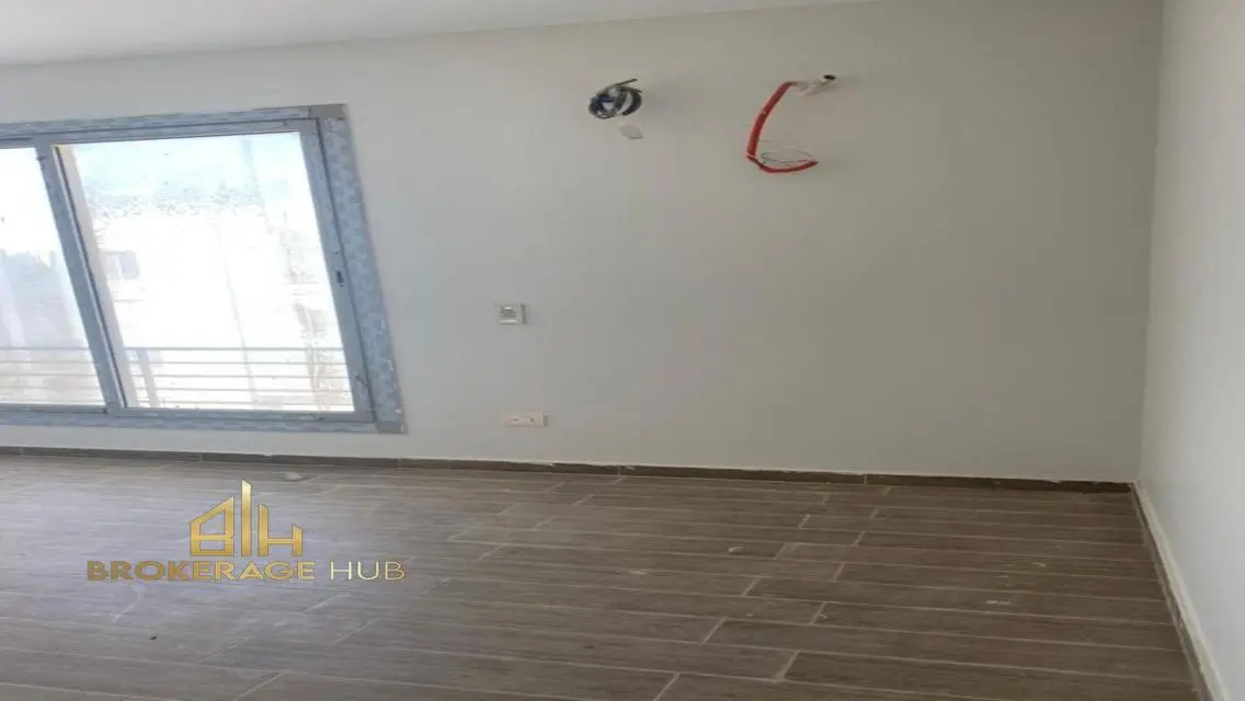شقة فاخرة للايجار في VGK