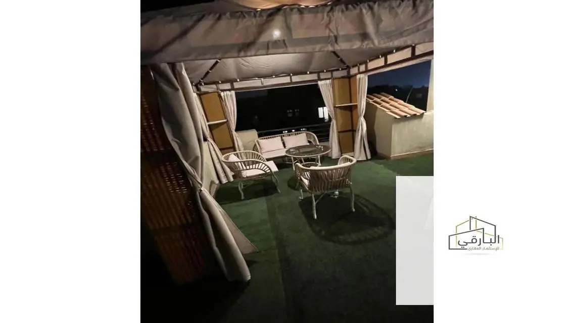 Luxurious Apartment for Rent with Shared Pool and Amenities