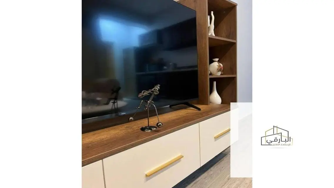 Luxurious Apartment for Rent with Shared Pool and Amenities