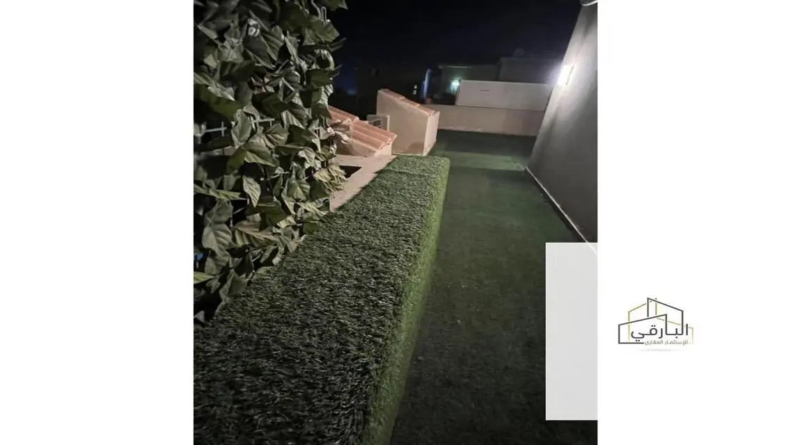 Luxurious Apartment for Rent with Shared Pool and Amenities