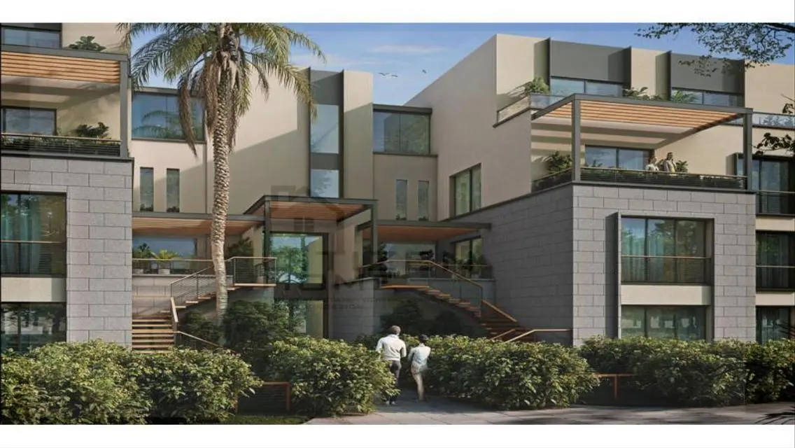 Luxury Home in Lucky Garden, Hyde Park