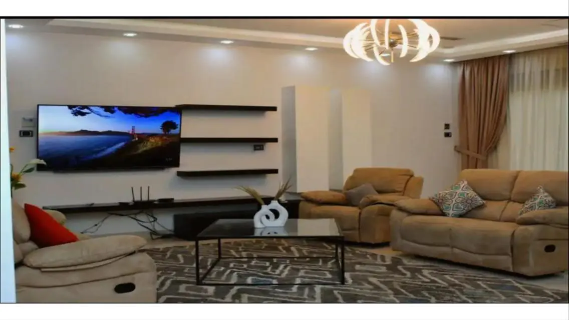 Luxurious Property in the Heart of the City - 6 Bedrooms