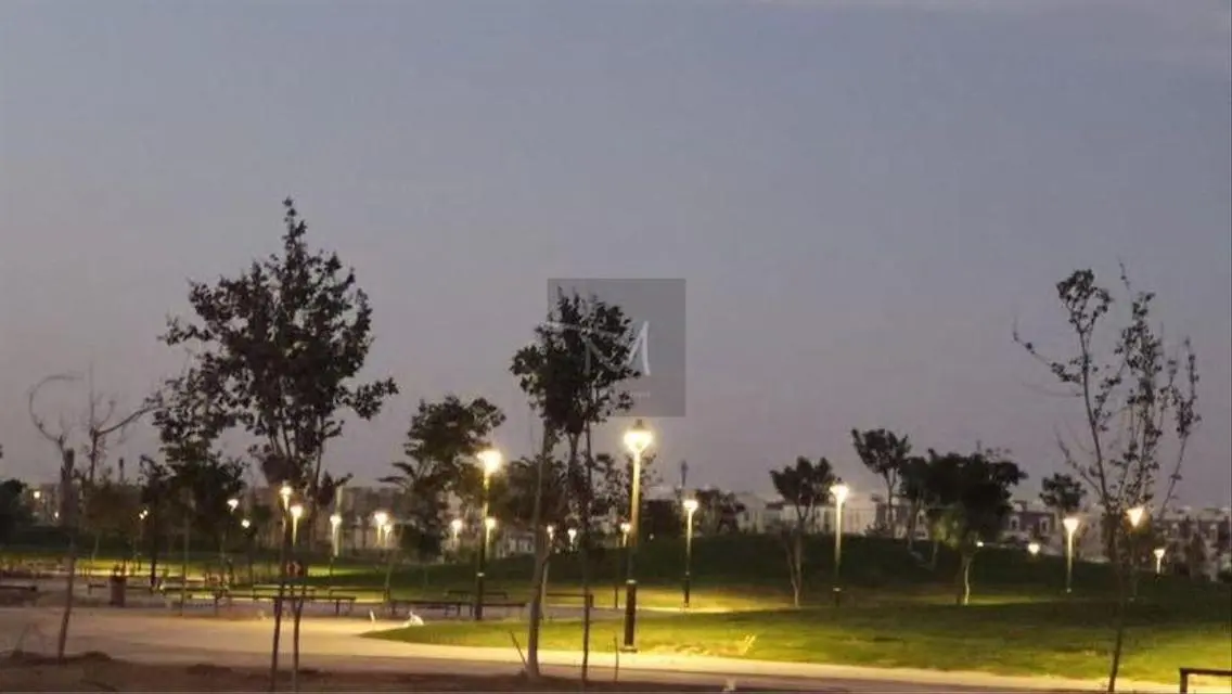 شقة فاخرة للبيع بالقرب من المعالم الرئيسية