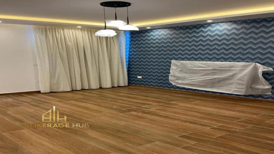 Beautiful Apartment for Rent by the Lakes