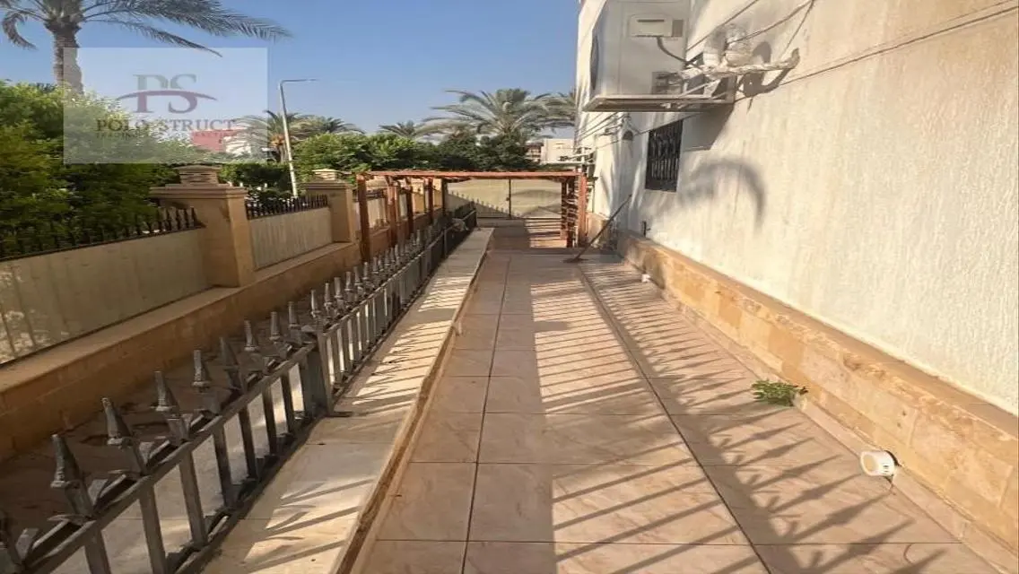 Luxurious Villa for Sale with Spacious Layout