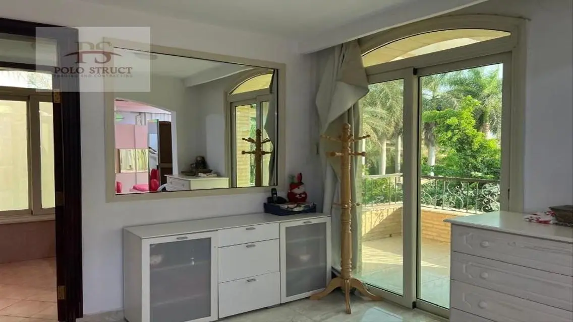 Luxurious Villa for Sale with Spacious Layout
