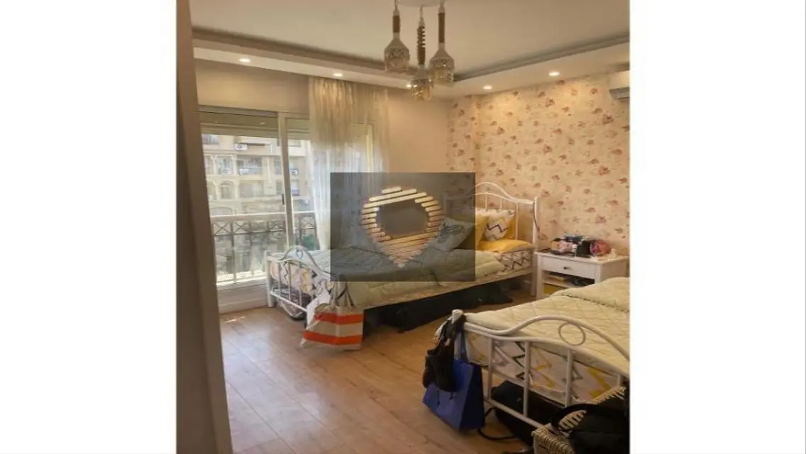 Luxury Apartment in Open-Air Mall -107-B1