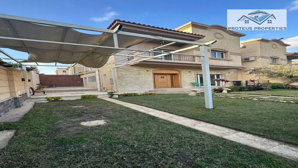 Luxury Apartment of 256 Square Meters in a Prime Location