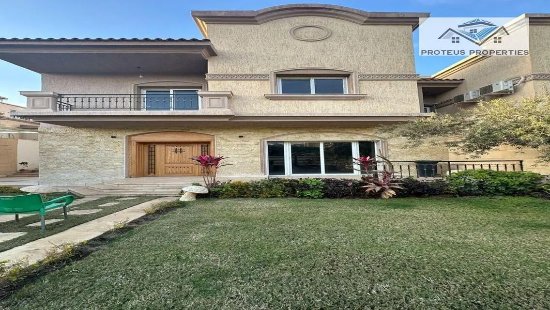 Luxury Apartment of 256 Square Meters in a Prime Location
