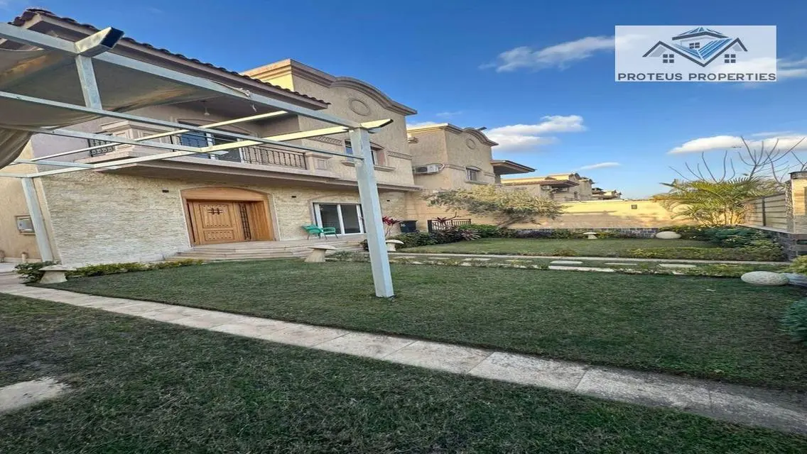 Luxury Apartment of 256 Square Meters in a Prime Location